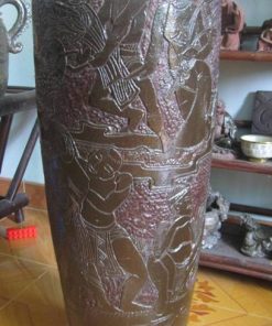 Bình thiếu nữ hái sen