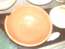 Chiếc bát lạ